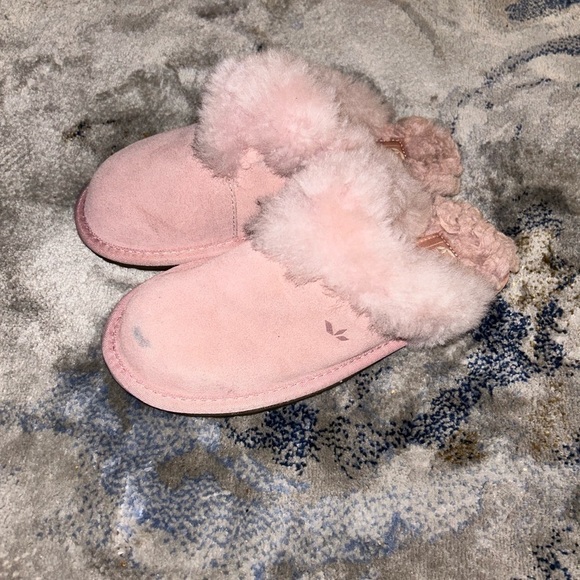 Koolaburra Shoes - Women’s KoolaBurra Slippers